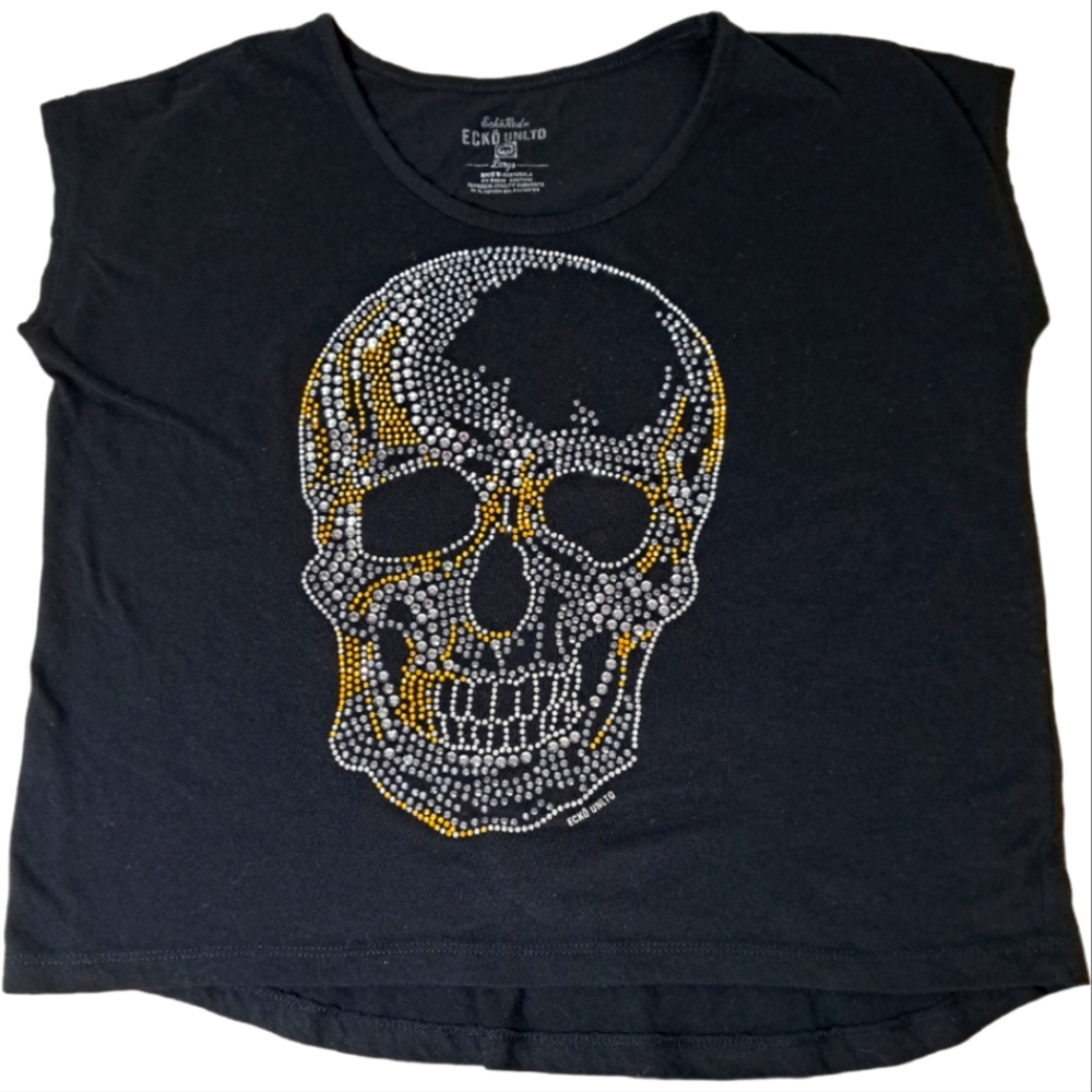 Echo Unlimited Skull Beaded Top. Women's Size Large. Black.